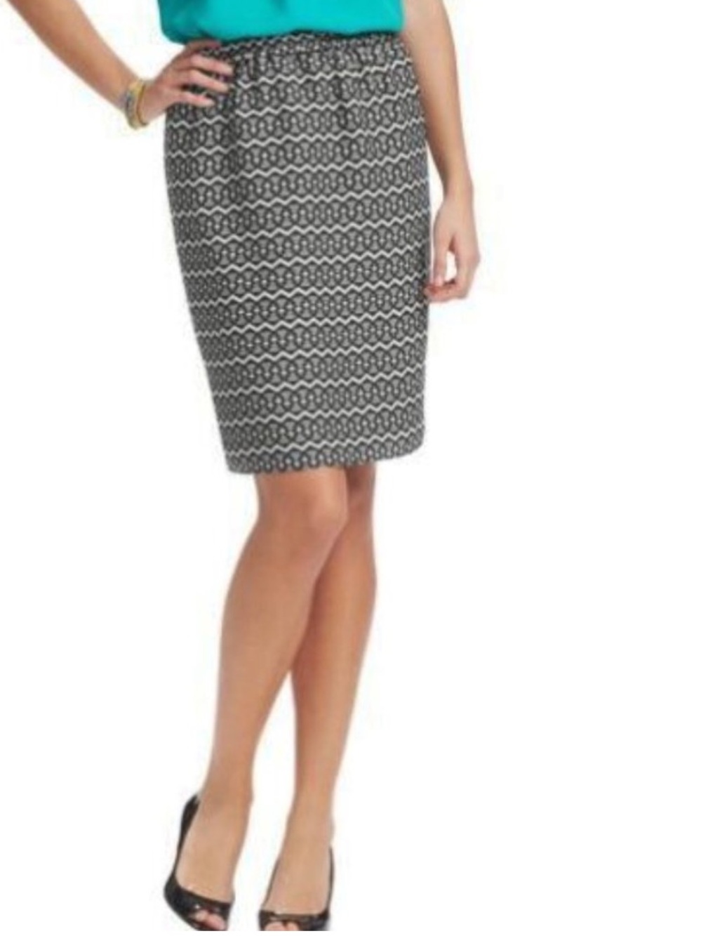 LOFT Black White Geometric Print Mini Skirt Elastic Waist Pull-On Size M NWT - Picture 2 of 14